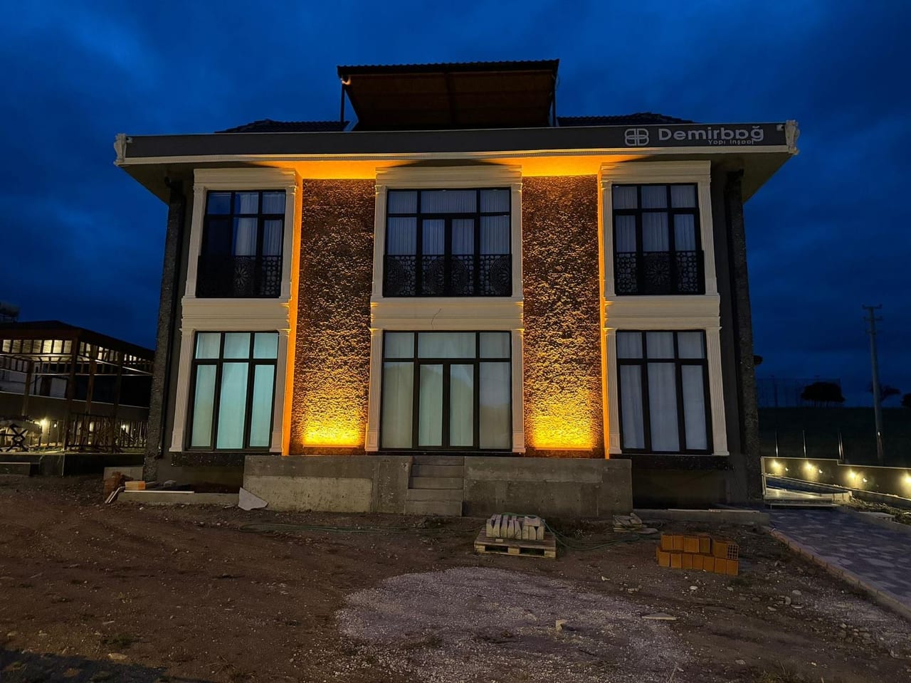 Demirbağ Konağı — Tek Aile Konağı
